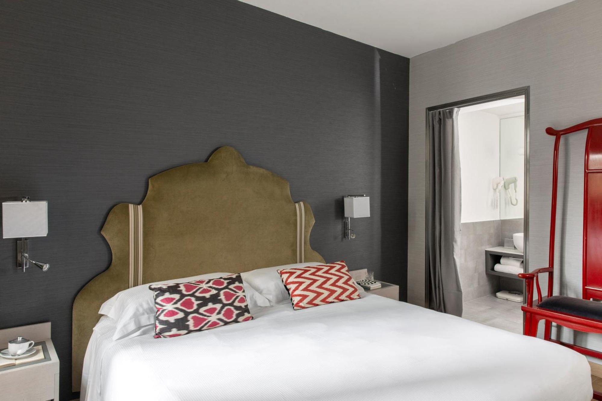 Adriano Rooftop Hotel 3*