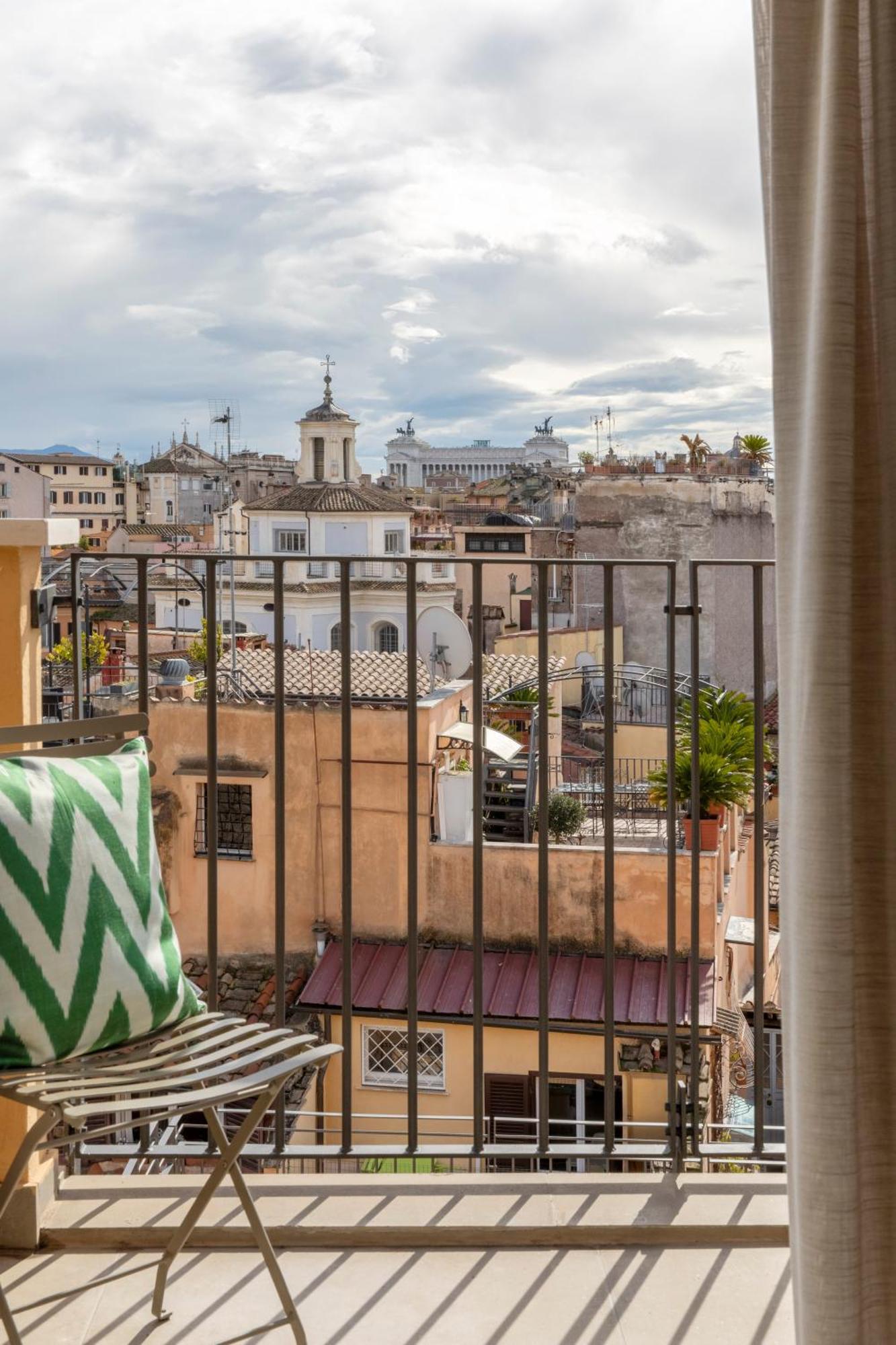 Adriano Rooftop Hotel