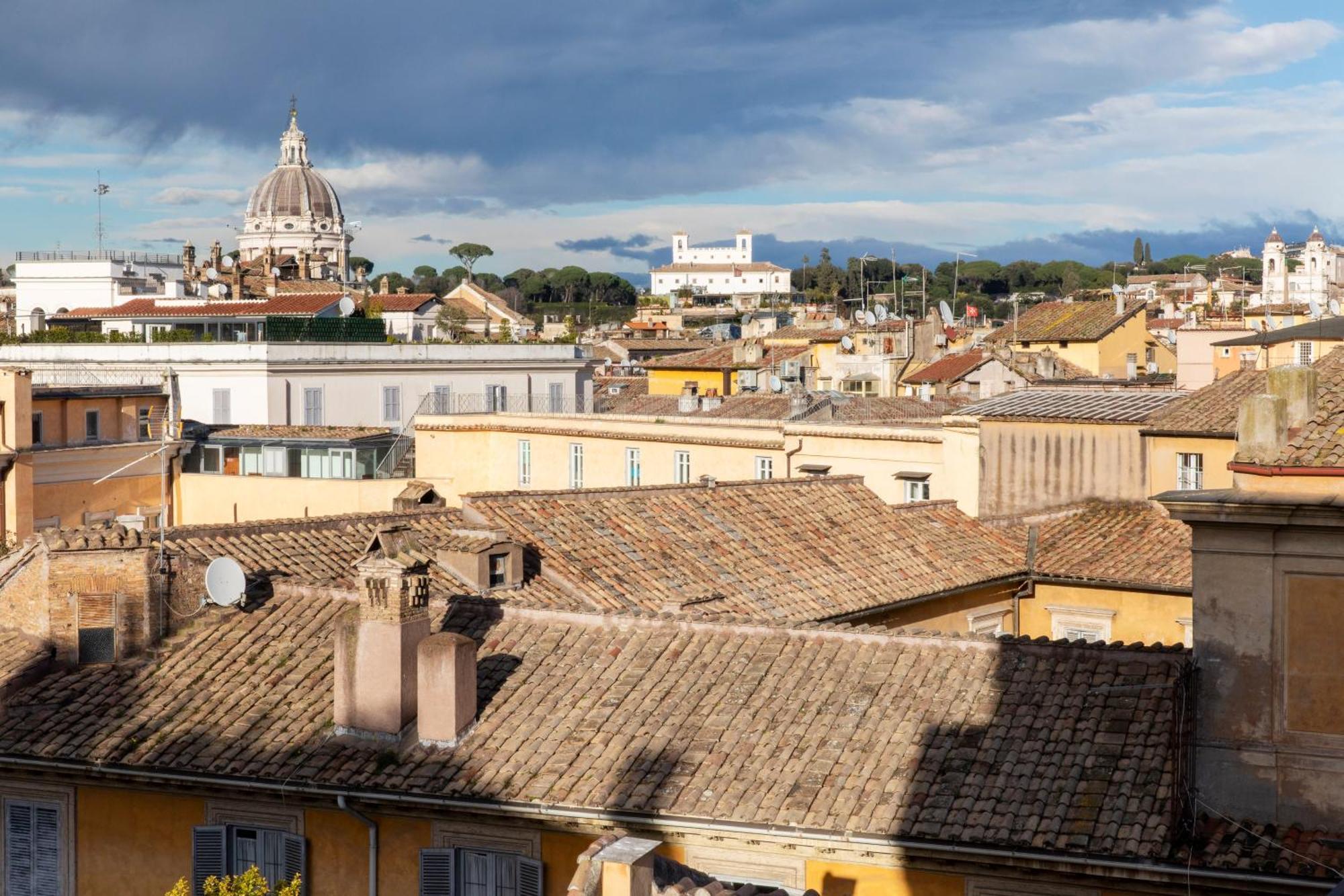 Hotel Adriano Rooftop 3*