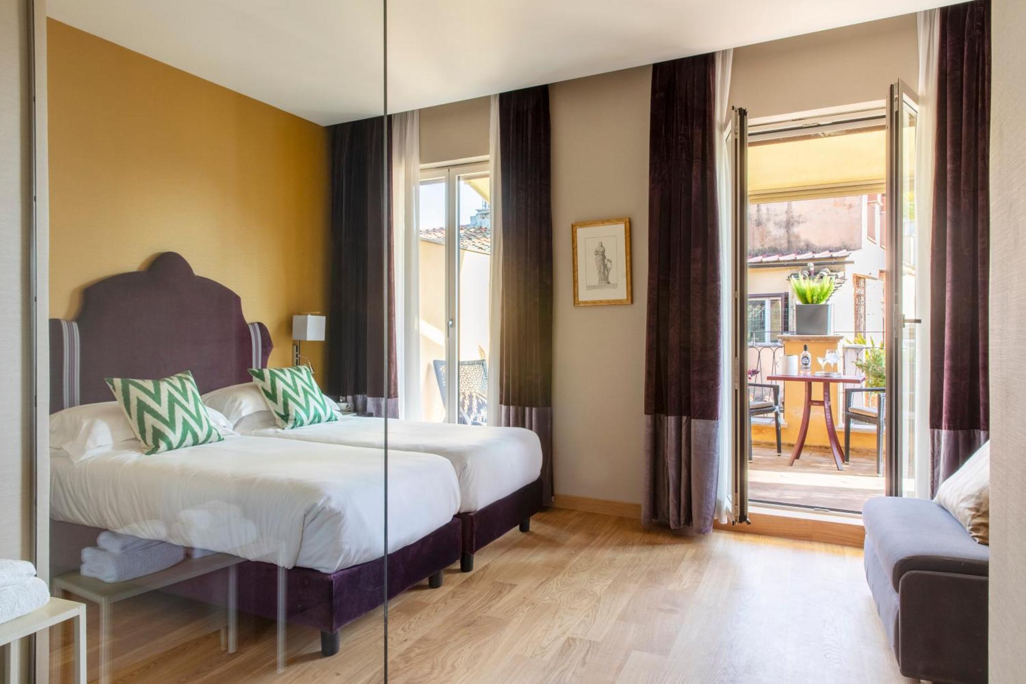 Adriano Rooftop Hotel 3*