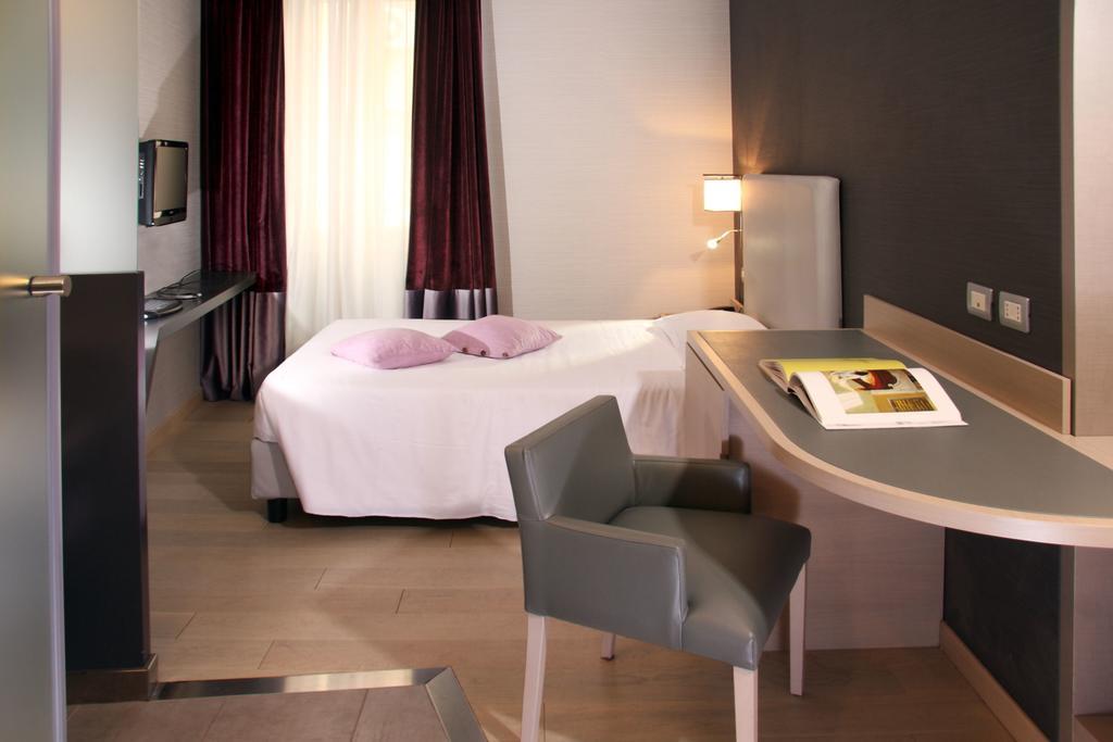 Adriano Rooftop 3* Rome