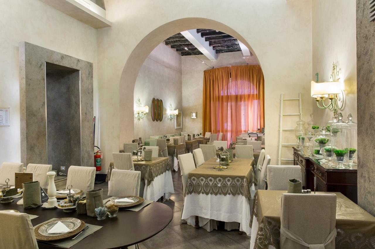 Hotel Adriano Rooftop 3*